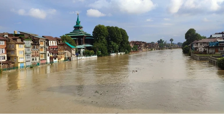 How The Jhelum Breach Brought Fresh Flood Fears In Kashmir