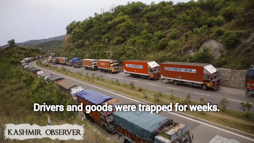 Trucks Return After 18 Days | Fruit Stocks Rot on Blocked NH-44